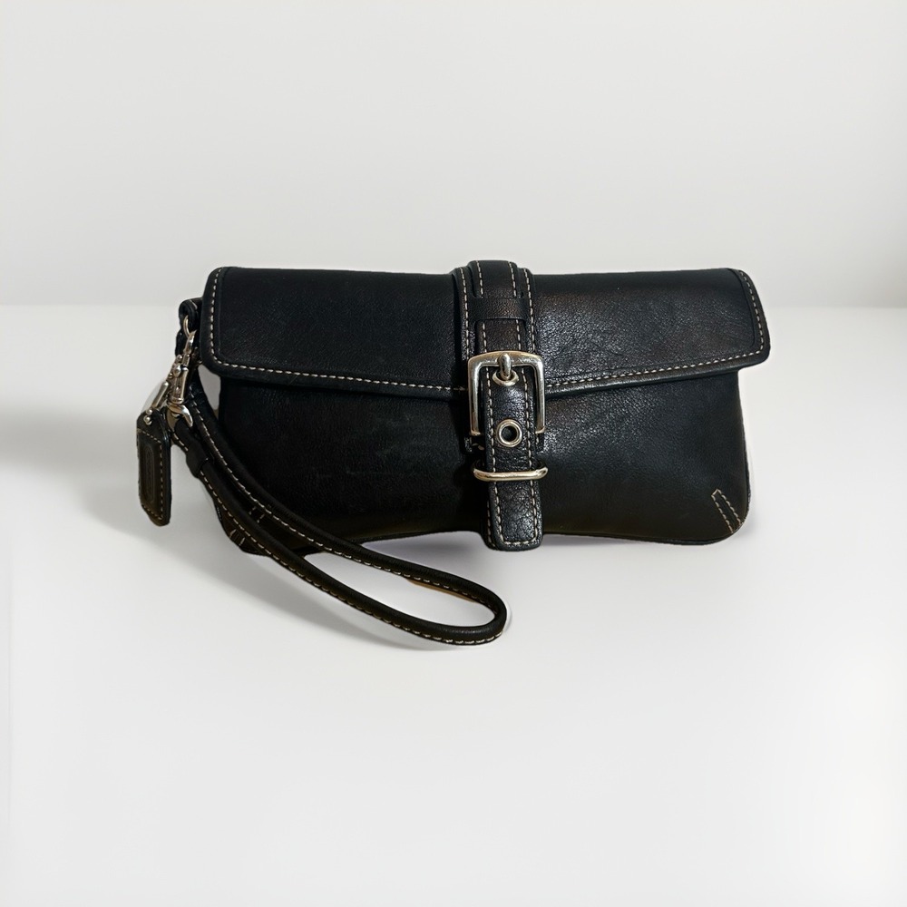Coach Vintage Black Leather Buckle Wristlet Clutch Silver Buckle W Tag - Picture 1 of 12